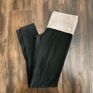 PINK Victoria’s Secret  yoga pants xs $13 firm